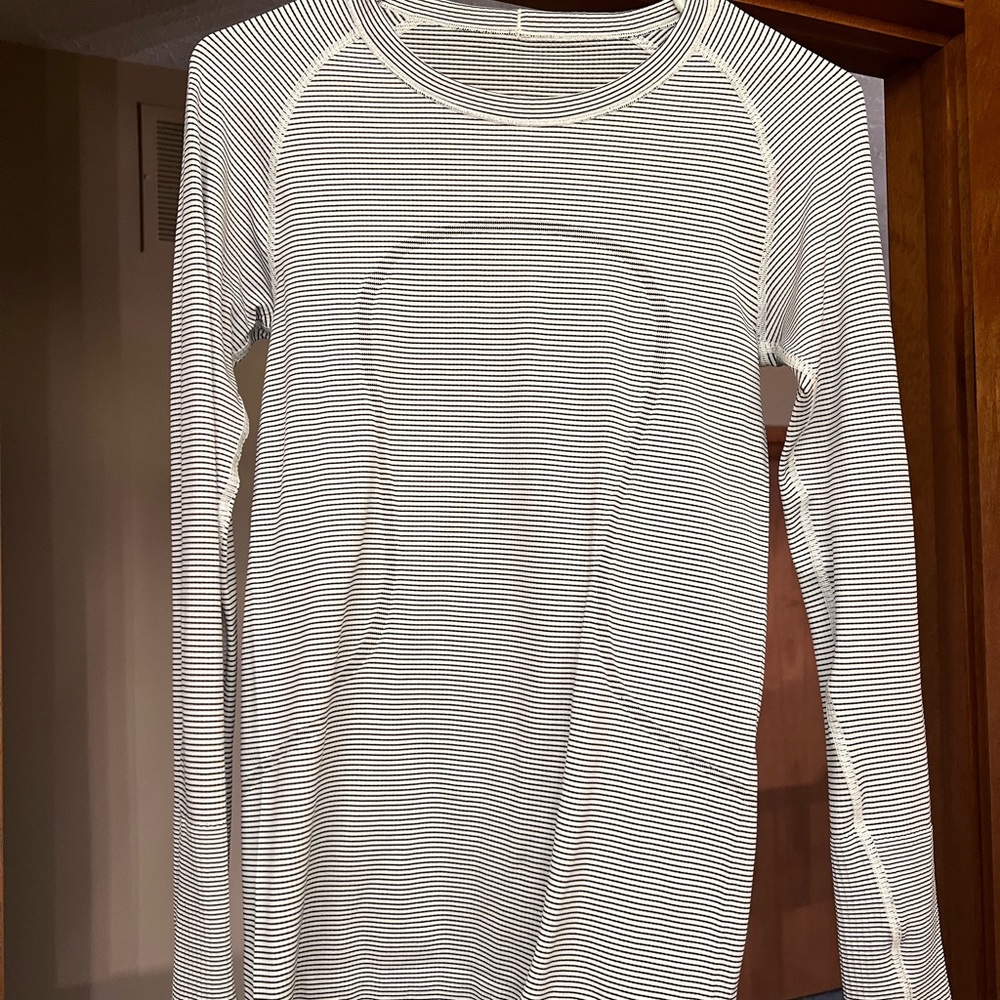 Lululemon Swiftly Tech